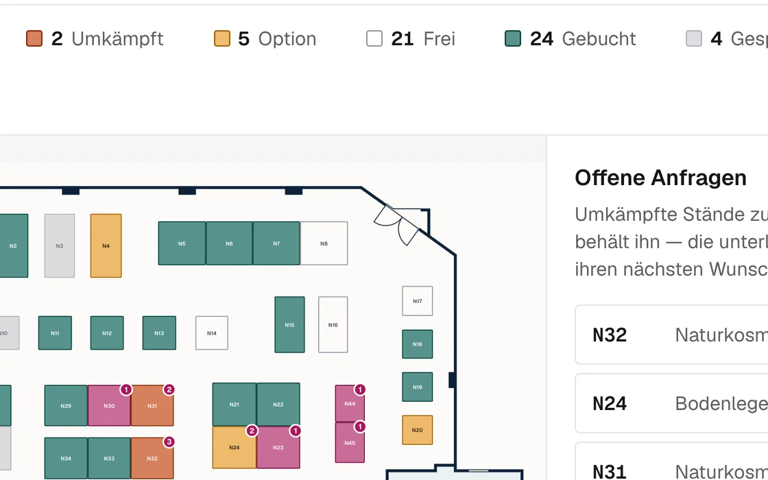 Ausschnitt des Hallenplans mit freien, angefragten, reservierten und vergebenen Ständen